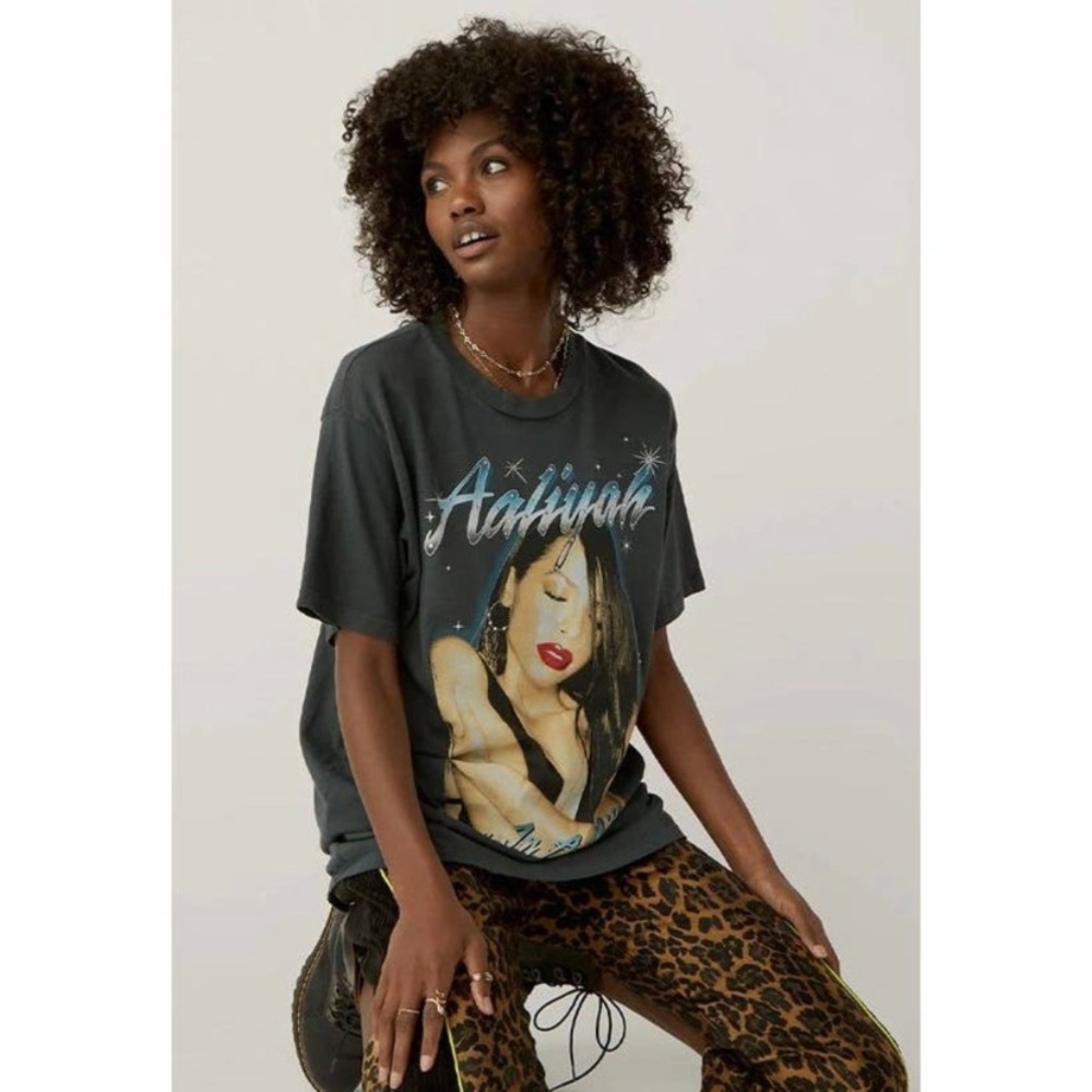 Free People Black Silver Aaliyah One in a Million Oversized Relaxed T-Shirt Sz M